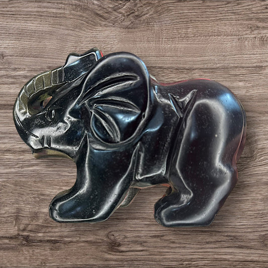 Obsidian hand carved Elephant - Reiki Lunas Shop